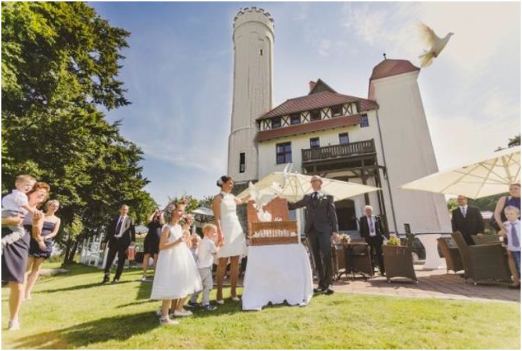 Schloss Ranzow - Heiraten, Feiern im wundervollen Schloss Ranzow auf Rügen.